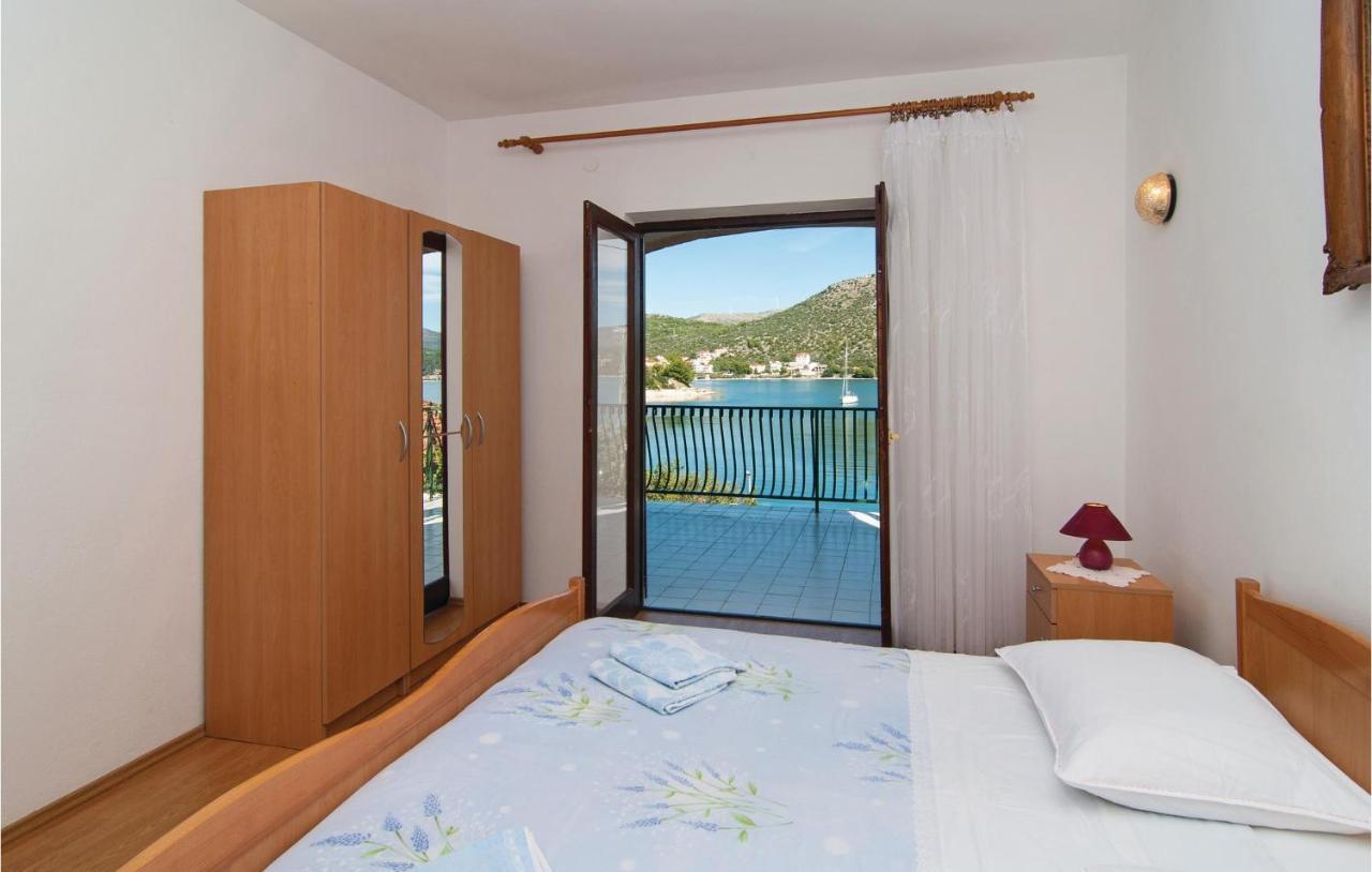 2 Bedroom Cozy Apartment In Marina  Exterior foto